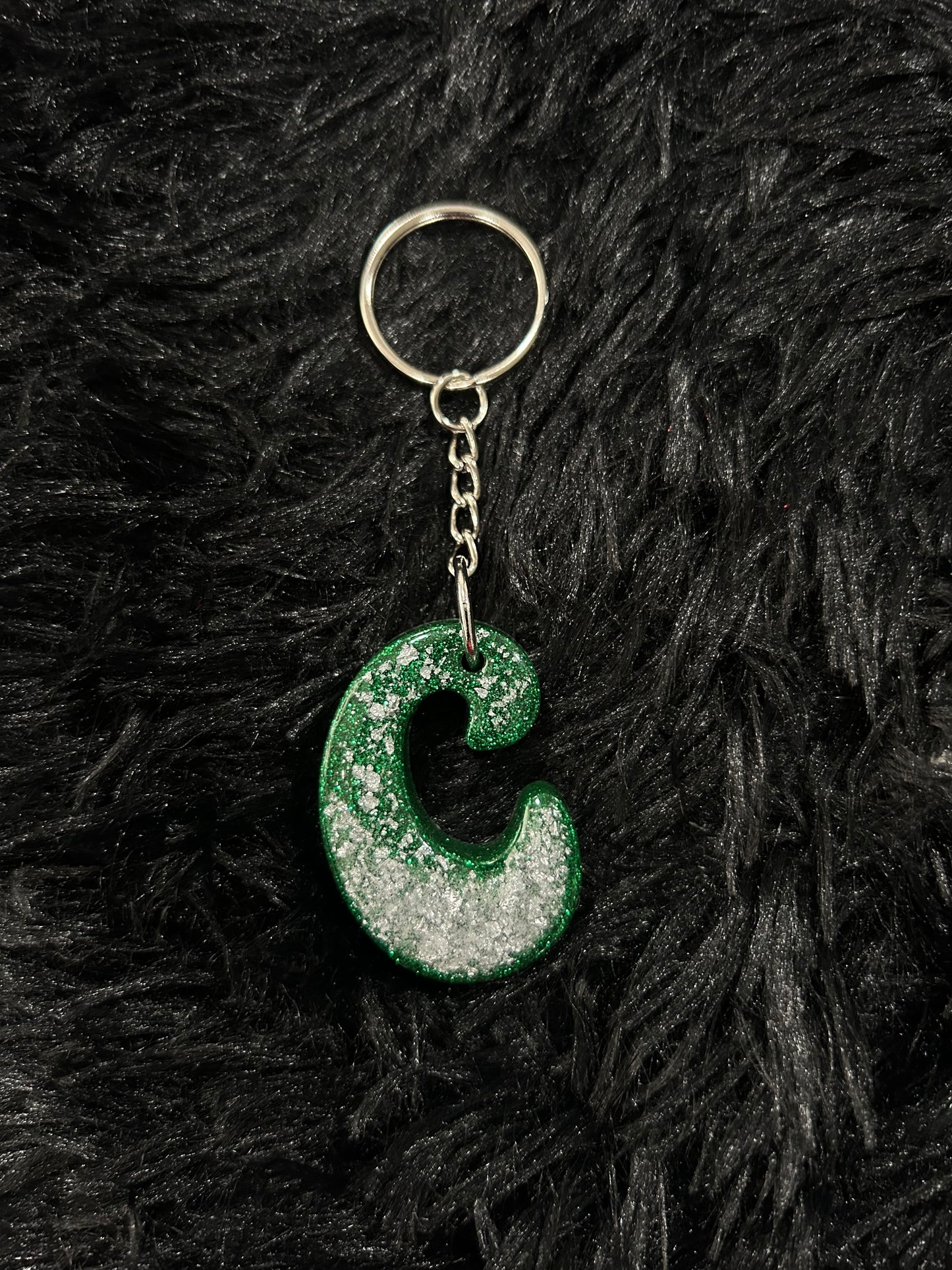 Custom Keychain - Letter Round Edges-GREEN