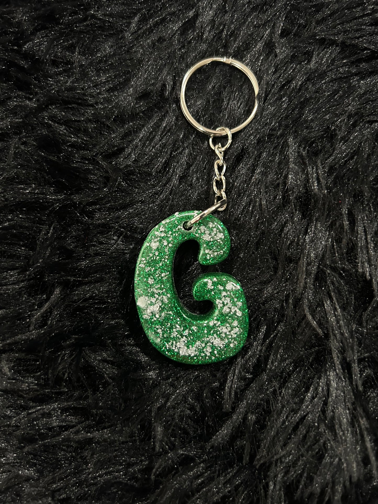 Custom Keychain - Letter Round Edges-GREEN