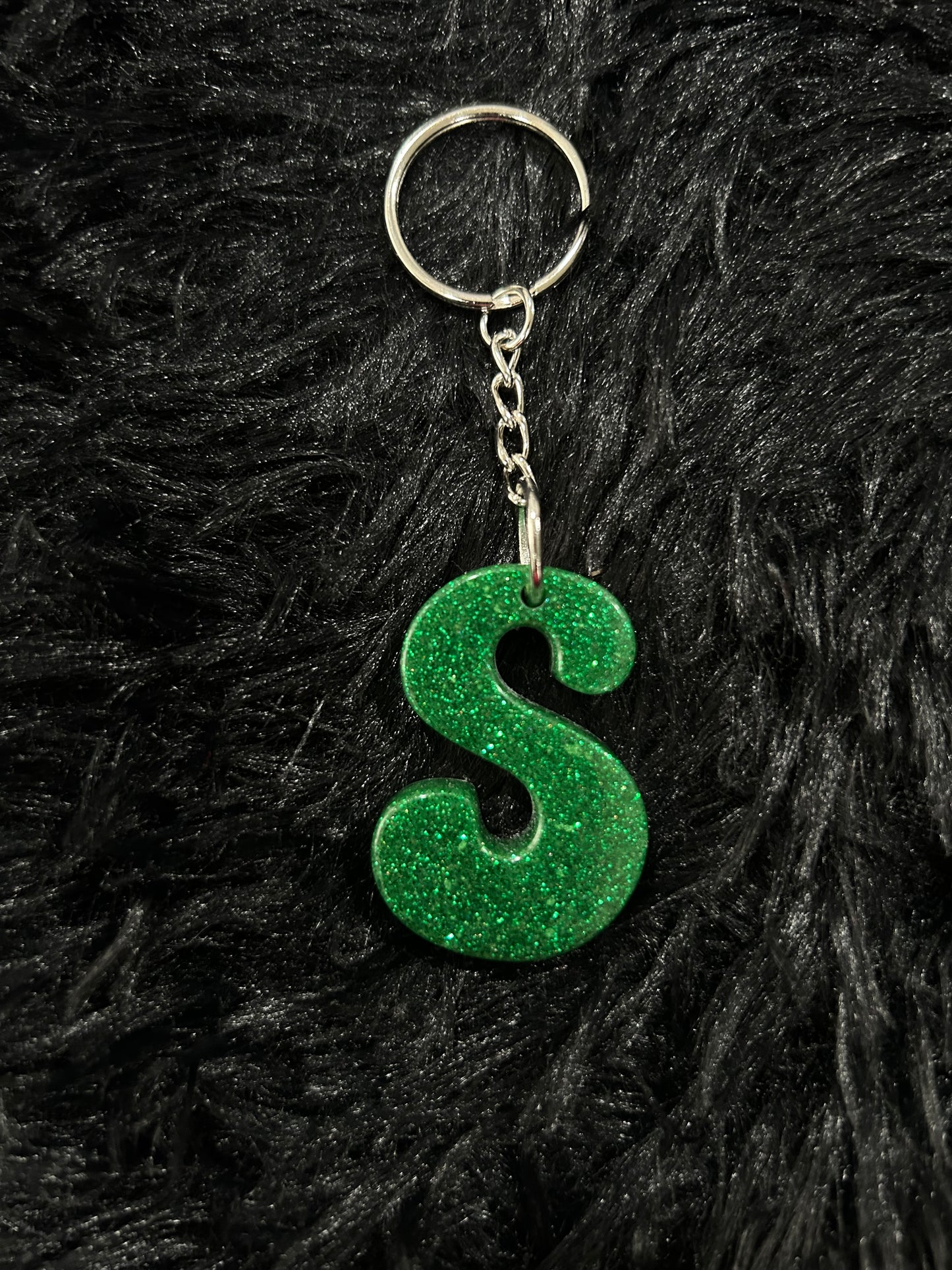 Custom Keychain - Letter Round Edges-GREEN